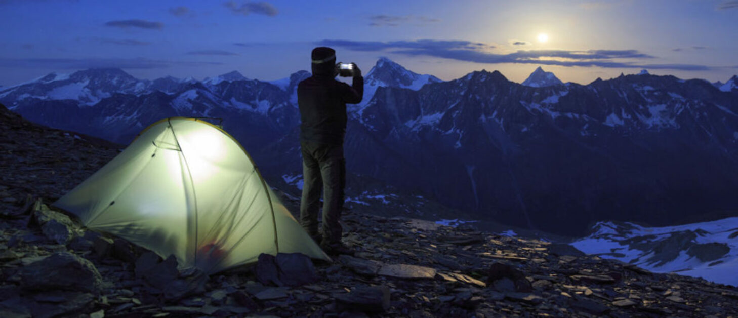 night-camping-glaciers
